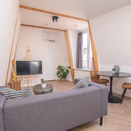 Appartement In Binnenstad/Centrum Van ลีวาร์เดิน ภายนอก รูปภาพ