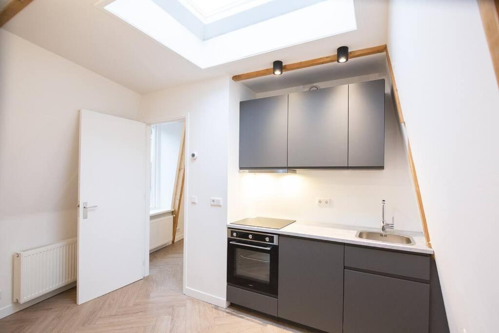Appartement In Binnenstad/Centrum Van ลีวาร์เดิน ภายนอก รูปภาพ