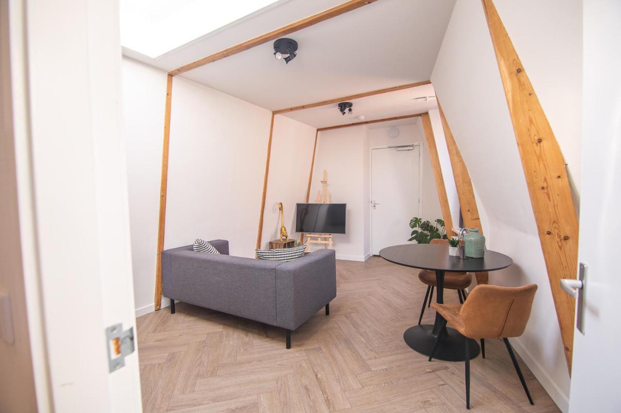 Appartement In Binnenstad/Centrum Van ลีวาร์เดิน ภายนอก รูปภาพ