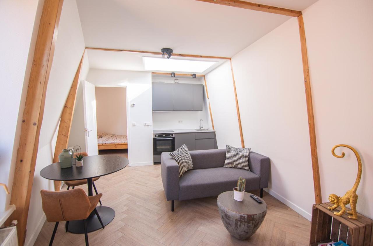 Appartement In Binnenstad/Centrum Van ลีวาร์เดิน ภายนอก รูปภาพ